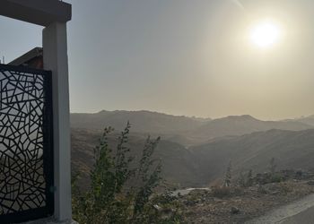 شاليه بصاله انيقة وغرفتين نوم