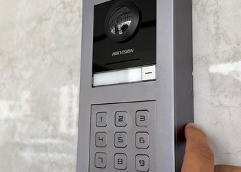 استديو بسرير ماستر