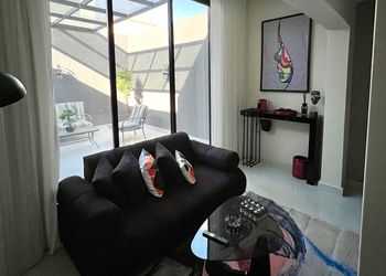 استديو بحديقه خاصه