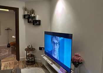شقة بصالة وغرفة نوم