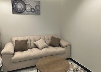 استديو هادئ بسرير ماستر