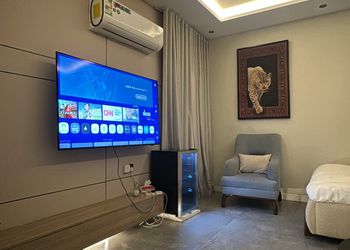 استديو انيق بموقع مميز 