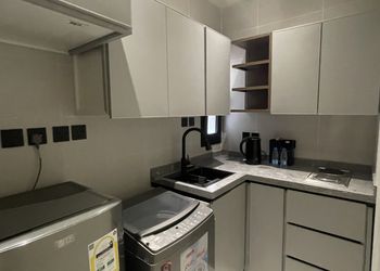 استديو بسرير ماستر ودخول ذاتي 