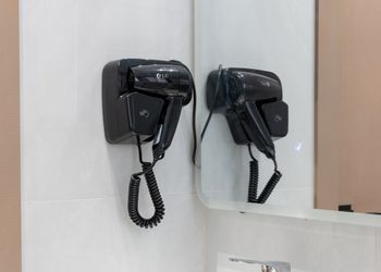 شقة بصالة أنيقة ودخول ذاتي