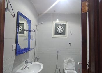 شقة بغرفة نوم وصالة جلوس
