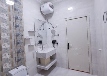 منتجع فندقي بمسبح