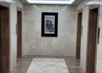شقة بغرفة معيشة وغرفة نوم 