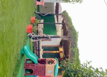 شاليه بألعاب مائية ومسبح