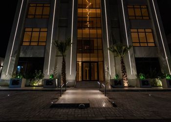 استديو هادئ بدخول ذاتي 