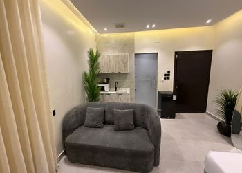 استديو هادئ بسرير ماستر 