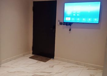 استديو بسريرين فردية و دخول ذاتي