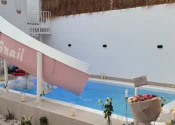 شالية بزحليقة مائية للكبار