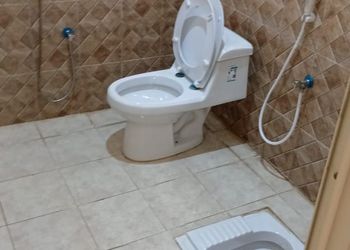 شاليه بمجلس ومسبح داخلي 