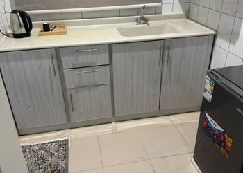 استديو هادئ بسرير ماستر 