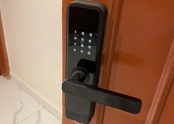 استديو بدخول ذاتي وسرير مريح 
