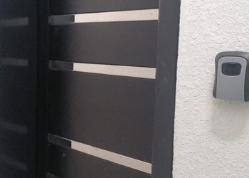 استديو بدخول ذاتي وسرير ماستر