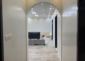 شقة بصالة وغرفتين نوم ومجلس