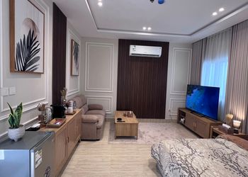 استديو بتصميم انيق ودخول ذاتي 