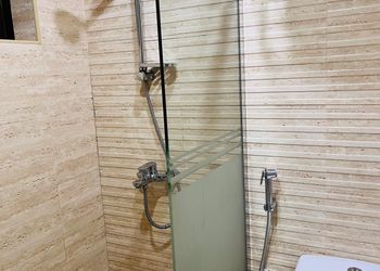 جناح بغرفة نوم وصالة 