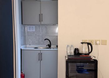استديو هادئ بسرير ماستر