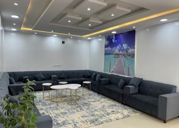 استراحة بمجلس تراثي ومسبح 