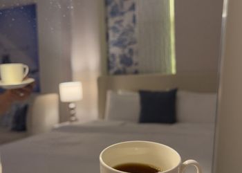 استديو هادئ بسرير ماستر