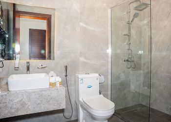 استديو بأثاث مريح وبسيط 