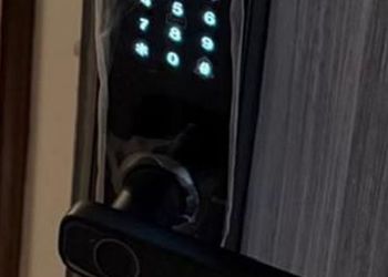 استديو هادئ بسرير ماستر 