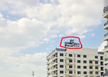 شقة بغرفة نوم وبلكونة
