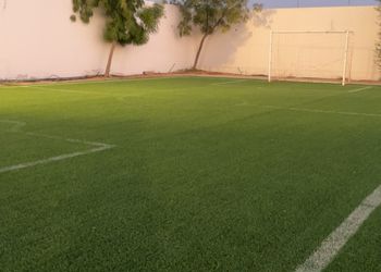 استراحة بمسطح اخضر