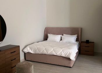 استديو بسرير ماستر