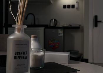 استديو بسرير ماستر وجلسة جانبية