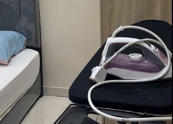 شقة بغرفتين نوم وصالة 