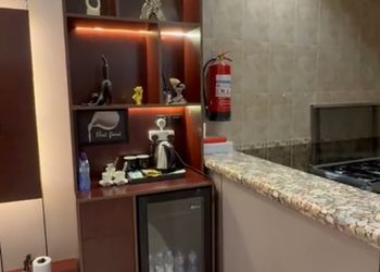 شقة بغرفتين نوم وصالة