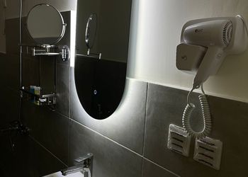 استديو بسرير ماستر ودخول ذاتي