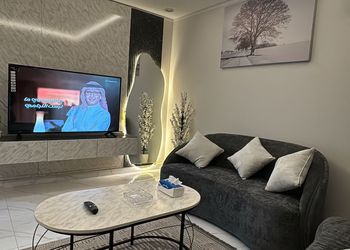 استديو بسرير ماستر