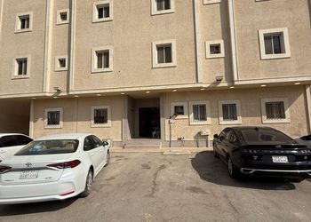 استديو هادئ بسرير ماستر 