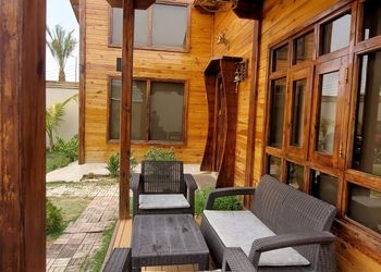 شالية انيق بمسبح و العاب اطفال