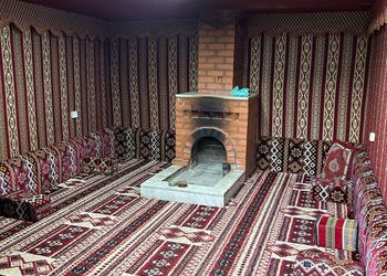 استراحة عائلية بمسبح و جلسة خارجية