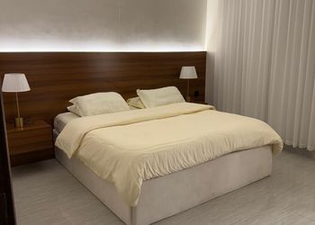 شقة بغرفة نوم وصالة 