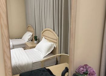 استديو بسريرين فردية