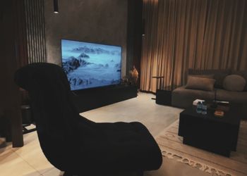 شقة بغرفة جلوس وغرفتين نوم 