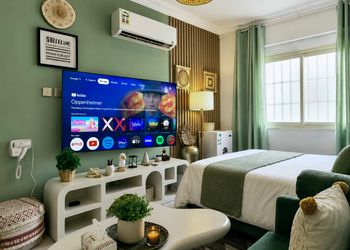 استديو بتصميم انيق ودخول ذاتي