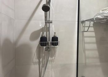 استديو هادئ بسرير ماستر 