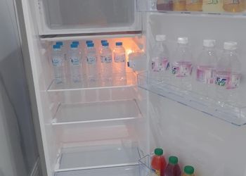 شقة بغرفتين نوم وصالة 