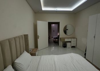 استديو بسرير ماستر ودخول ذاتي