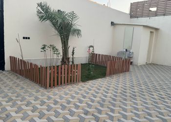 استراحة بمسطح اخضر ومجالس
