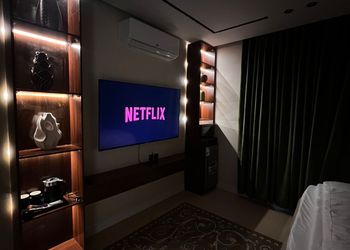 استديو بسرير ماستر ودخول ذاتي