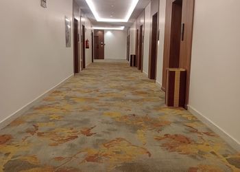 شقة بغرفتين نوم وأثاث مريح
