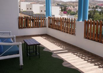 شالية دورين بخمس غرف نوم وبلكونه